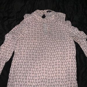 Women’s tops